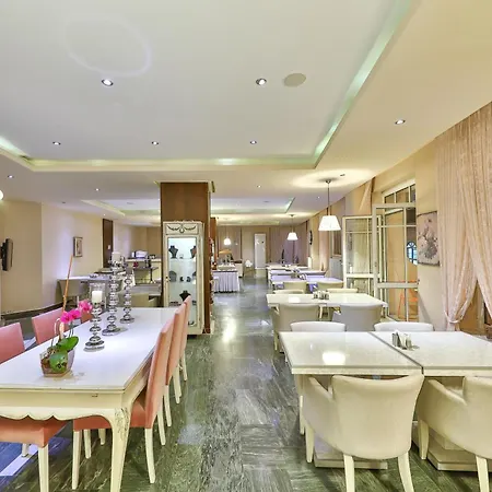 布尤卡达公主酒店 酒店 3*